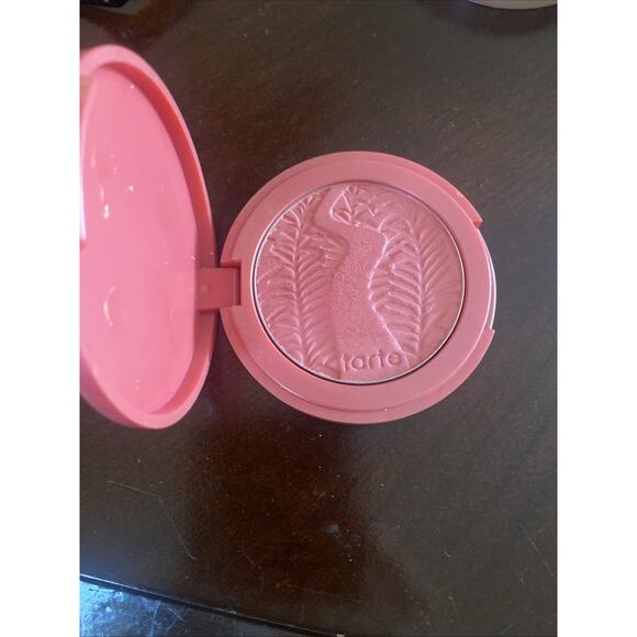 TARTE Amazonian Clay 12 Hour Blush TICKLED Full Size 0.20 oz New Without Box - Picture 3 of 4